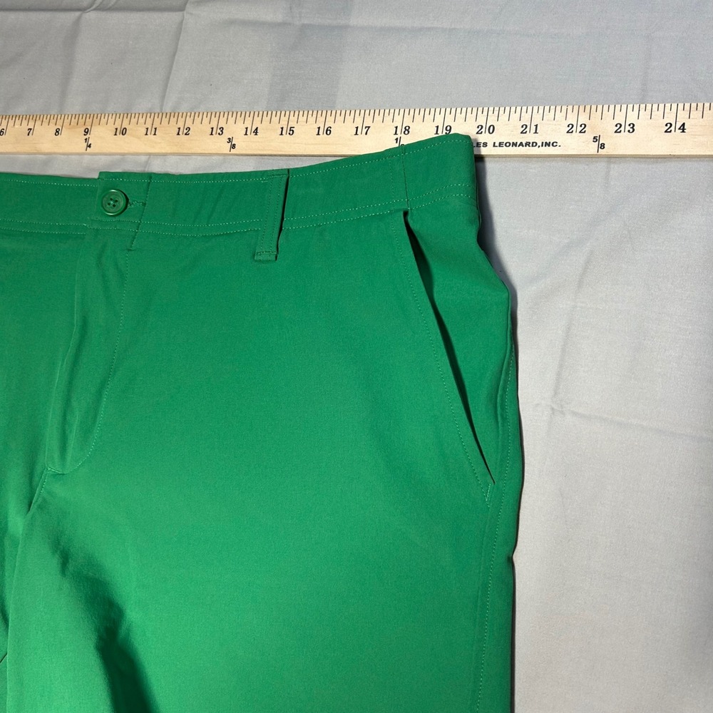 Under Armour Golf Shorts Mens 40 Green Performance Athletic Golfing Sportswear - Picture 3 of 6